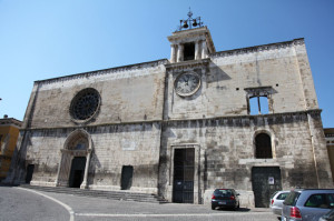 Sulmona:Madonna della Tomba