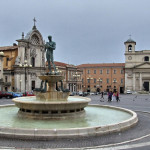 L'Aquila: Piazza Duomo